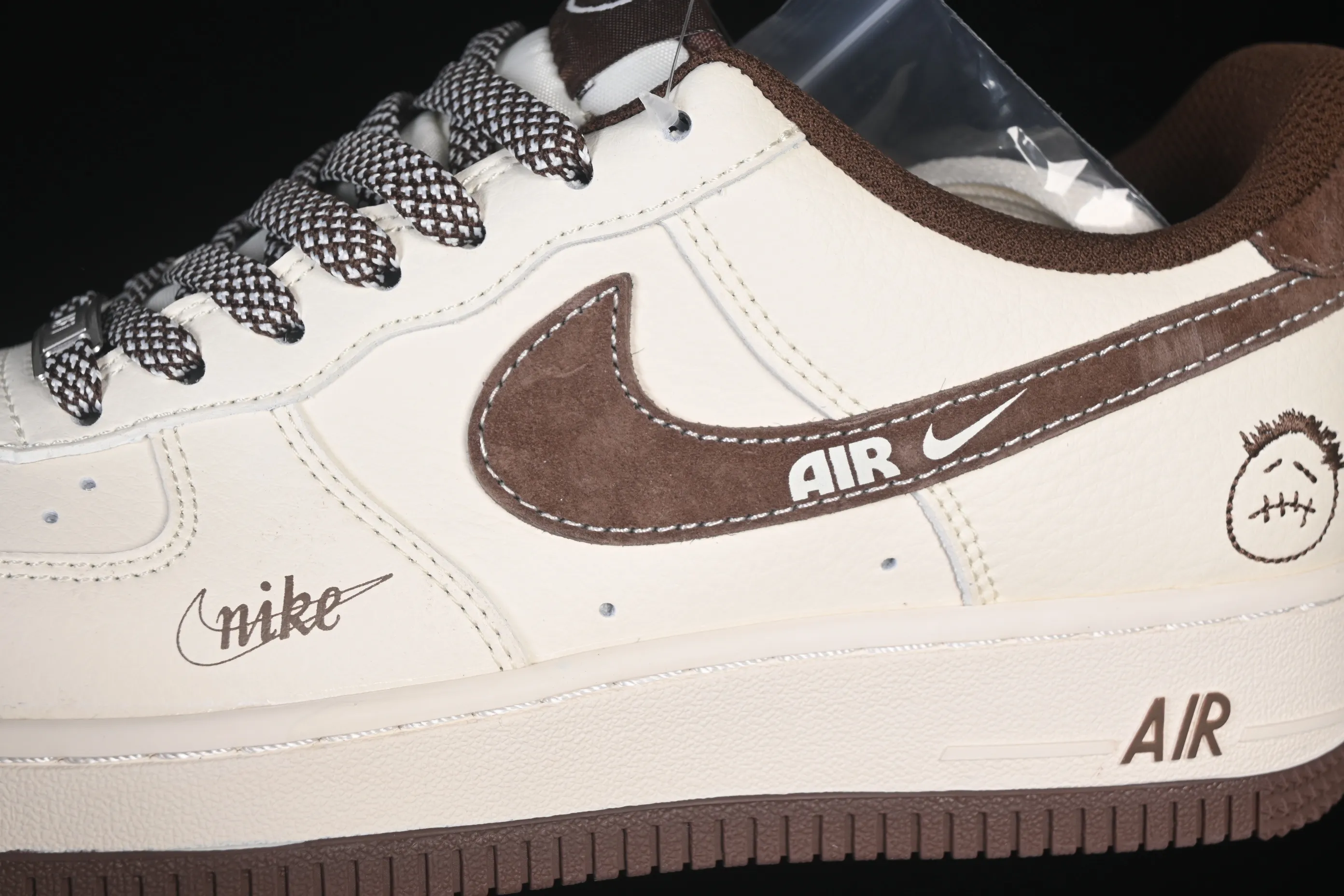 All categories Nk Air Force 1 Air Force series Nk Air Force 1 Low Air Force low top Nike Air Force 1'07 Low Ghostface joint white brown suede Air Force 1 low top casual sneakers XD9314-614